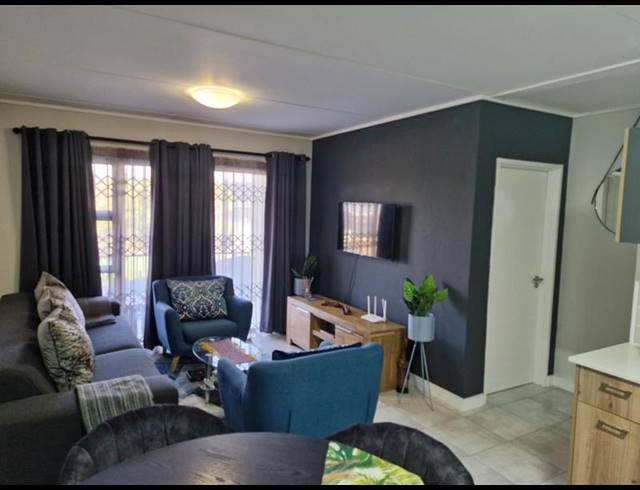 3 BEDROOM APARTMENT FOR SALE IN LINBRO PARK